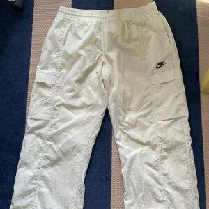 Nike Sportswear Sea Glass Women's Woven Cargo Pants